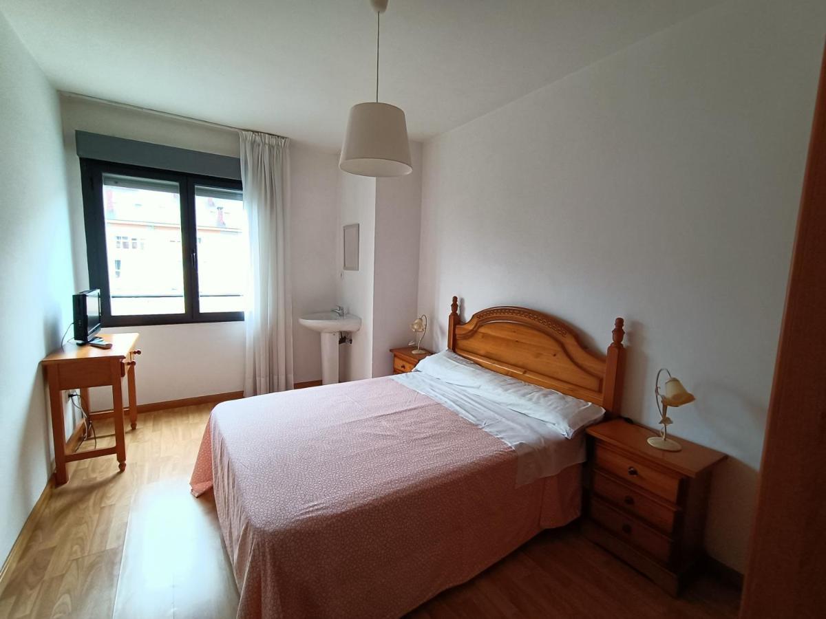 Pension Paseo Real Cangas de Onis Exterior photo